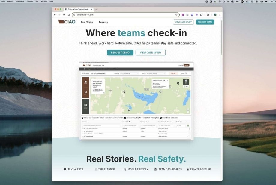 Building a Website with AI: The Showdown That Turned Into a Team-Up